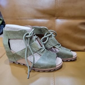 Sorel Wedge Size 10